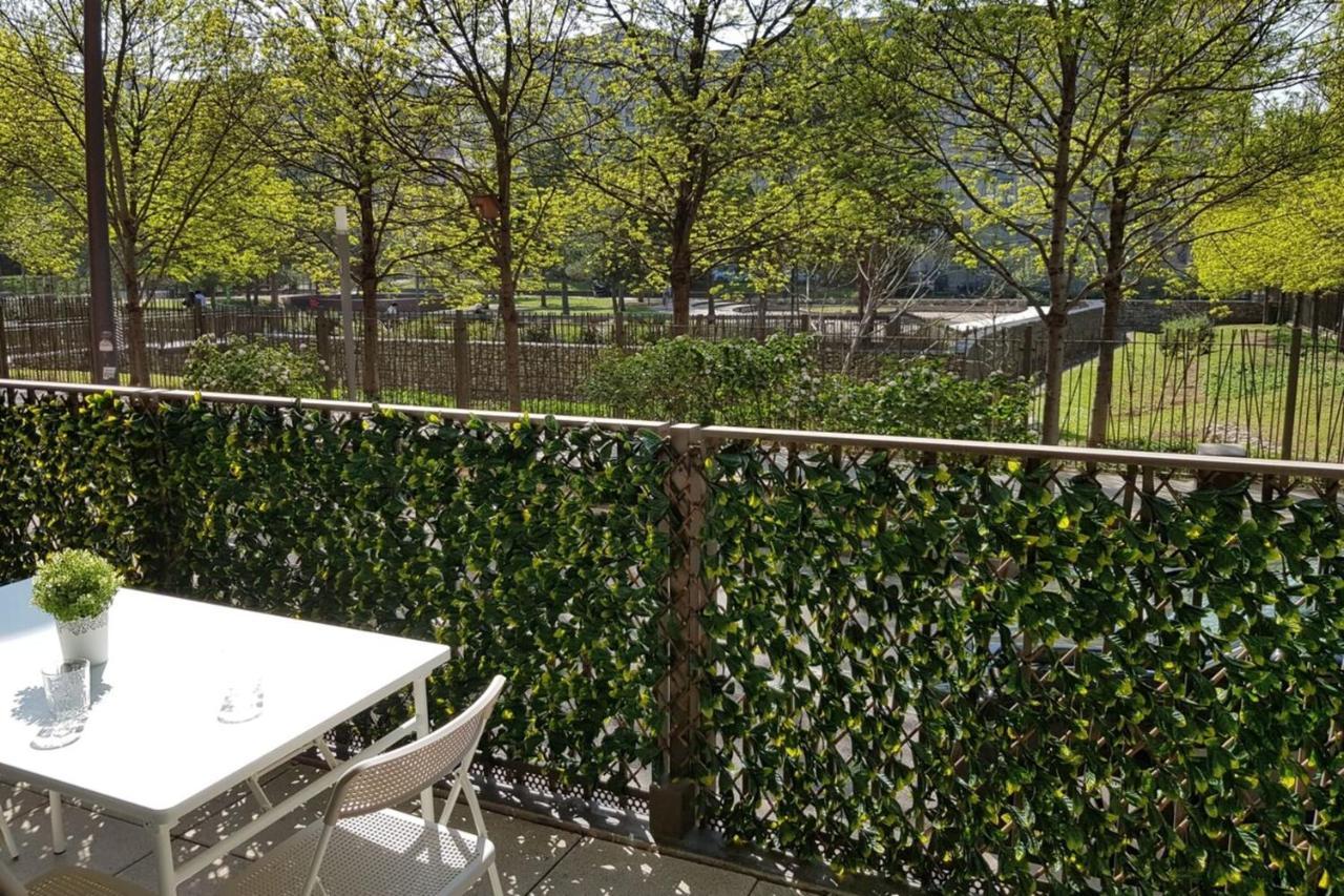 Le Petit Kaplan-Studio Cosy Avec Terrasse Lyon Luaran gambar