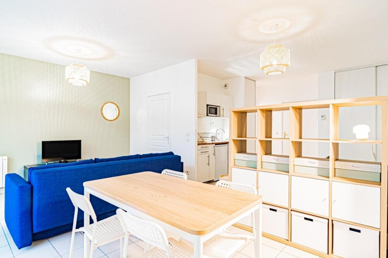 Le Petit Kaplan-Studio Cosy Avec Terrasse Lyon Luaran gambar