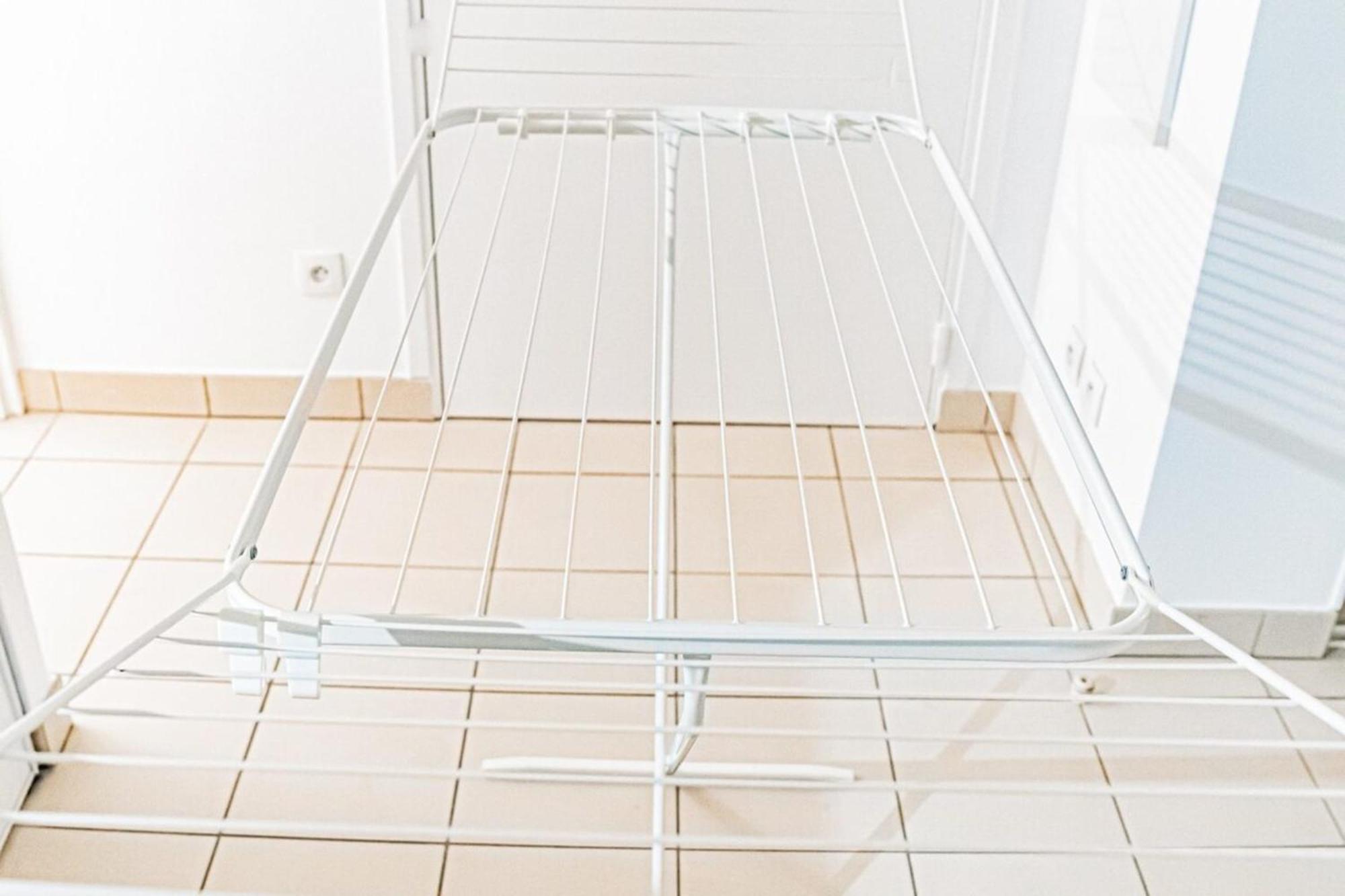 Le Petit Kaplan-Studio Cosy Avec Terrasse Lyon Luaran gambar